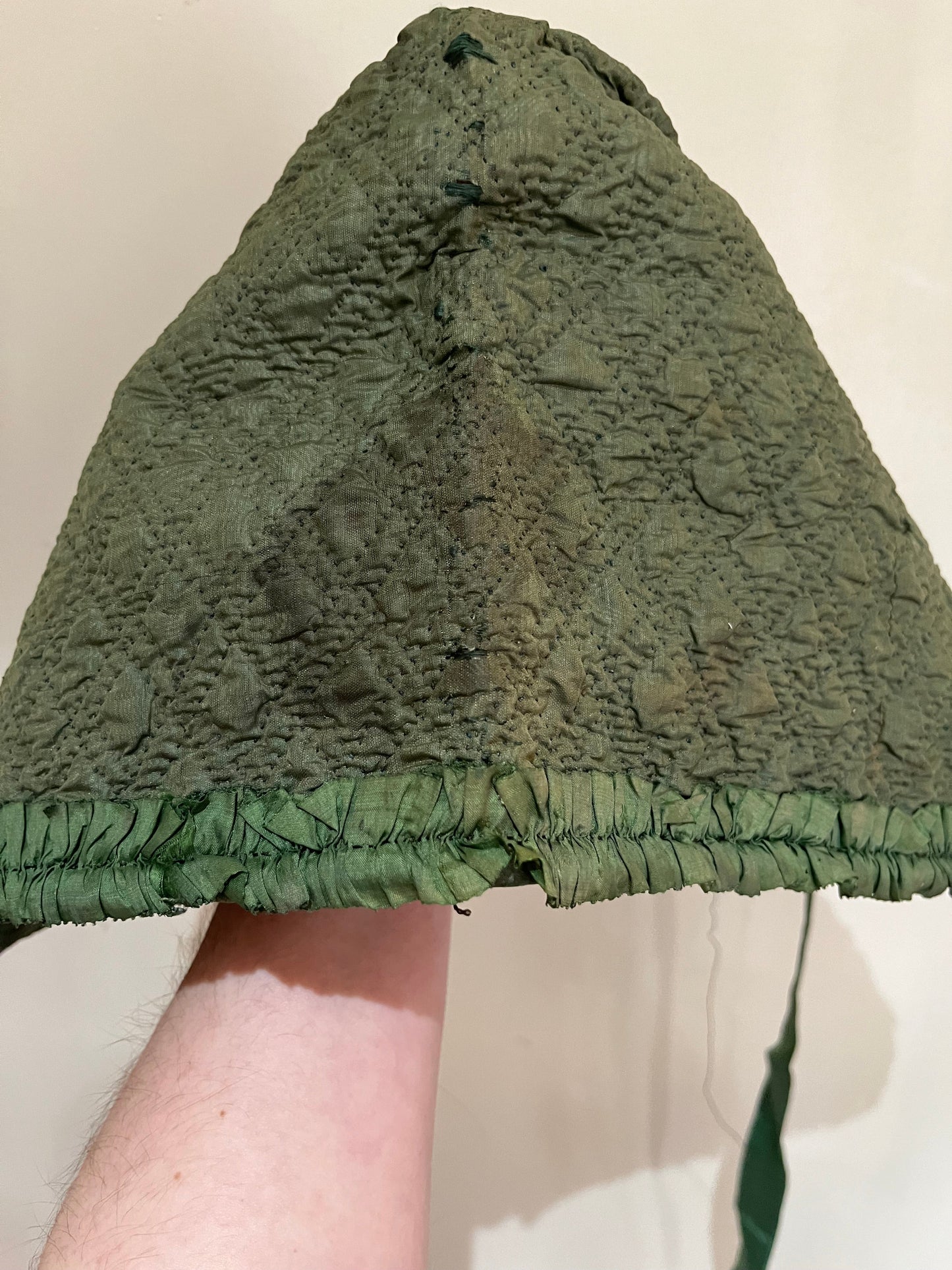 Mid-19th c. Quilted Hood / Bonnet