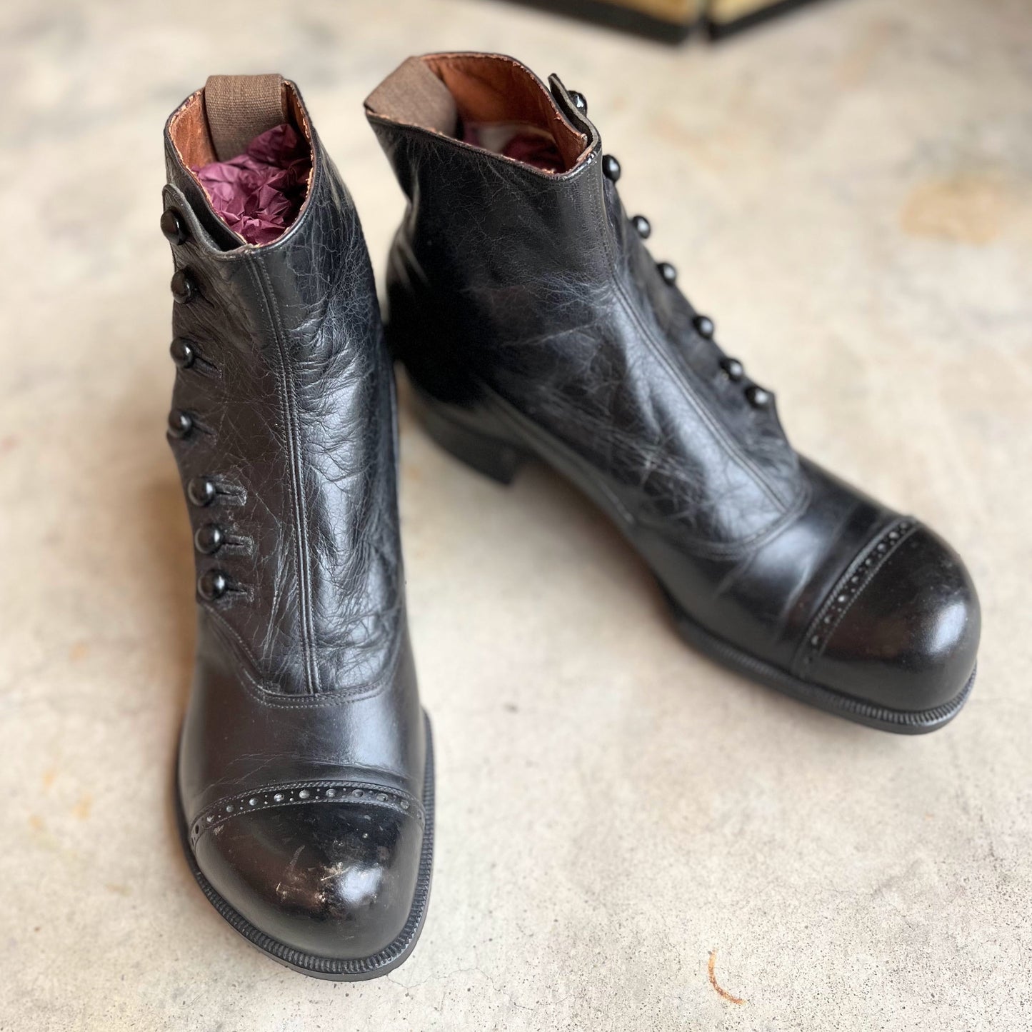 c. 1910s Side Button Boots | Approx Sz 7.5-8