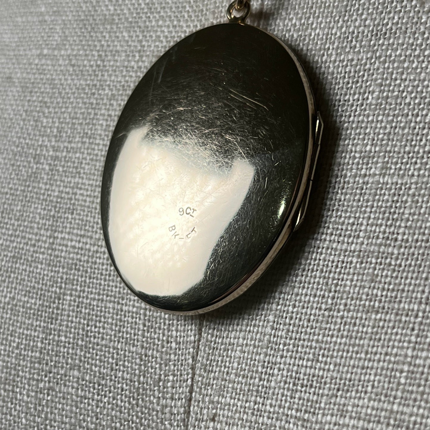 Early 20th c. 9k Gold Front + Back Locket