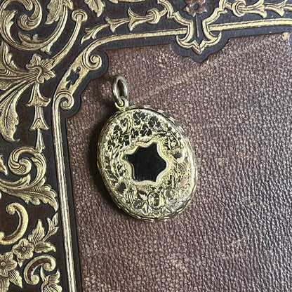 18k Gold 19th c. Floral Locket