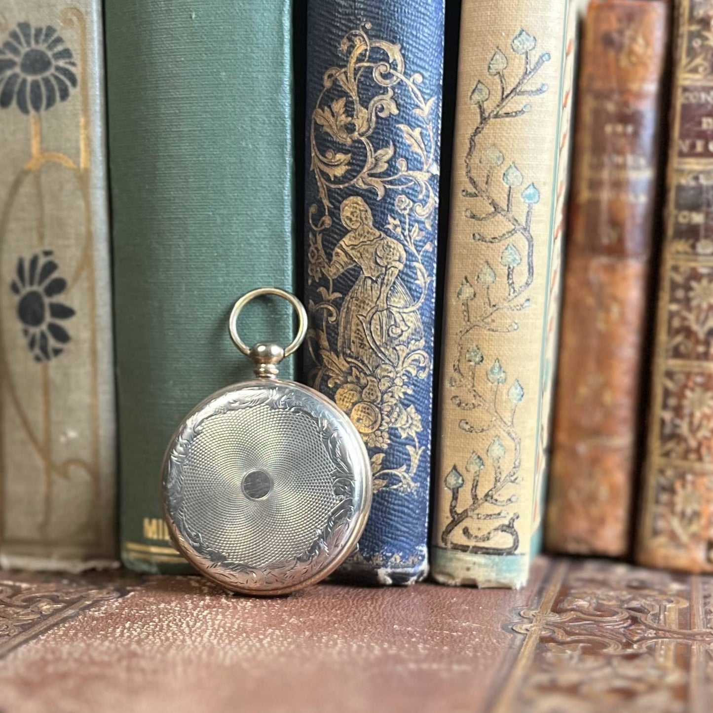 19th c. 9k Gold Faux Montre 4-Photo Locket