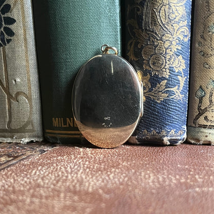 Early 20th c. 9k Gold Front + Back Locket
