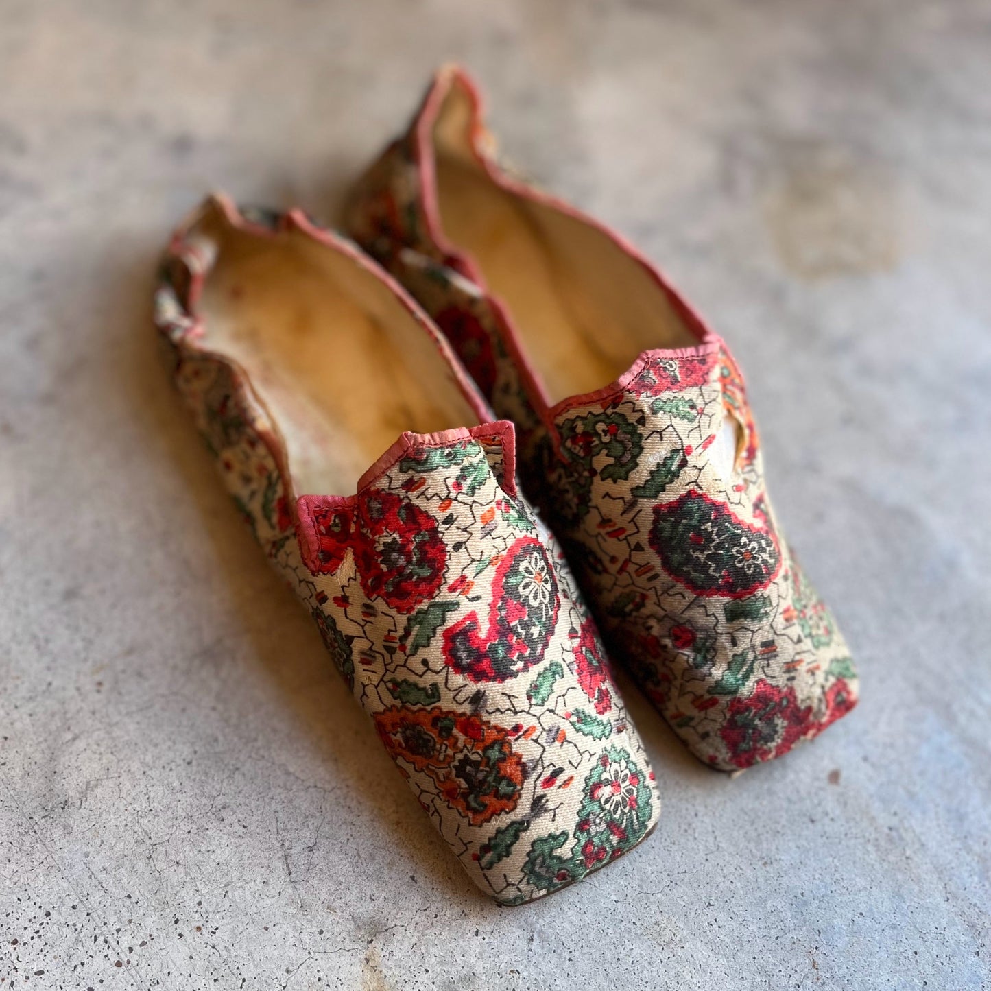 Early-Mid 19th c. Paisley Slippers