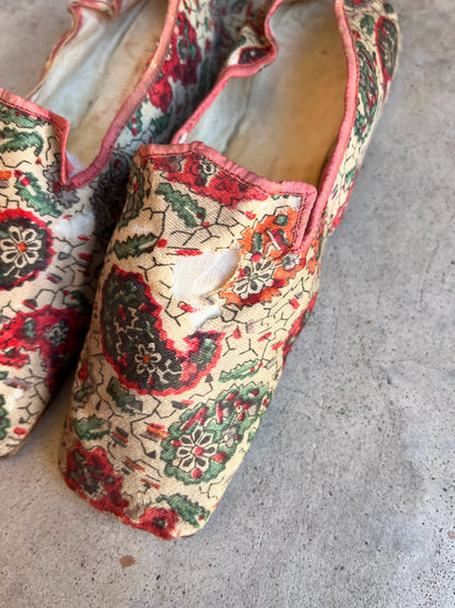 Early-Mid 19th c. Paisley Slippers