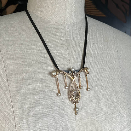 c. 1890s-1900s Art Nouveau Necklace