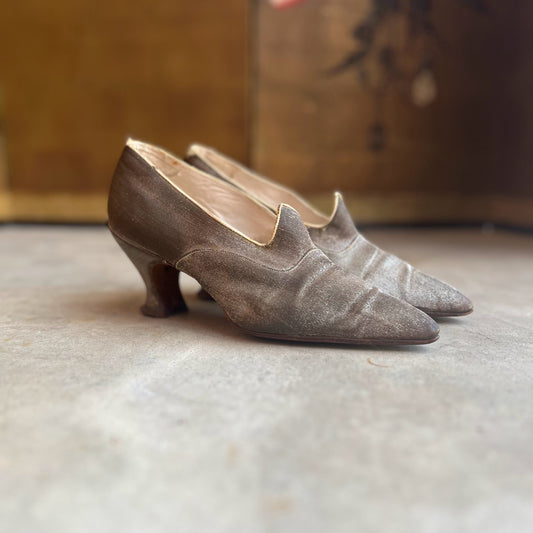 c. 1910s-1920s Lamé Pumps | Approx Sz 7