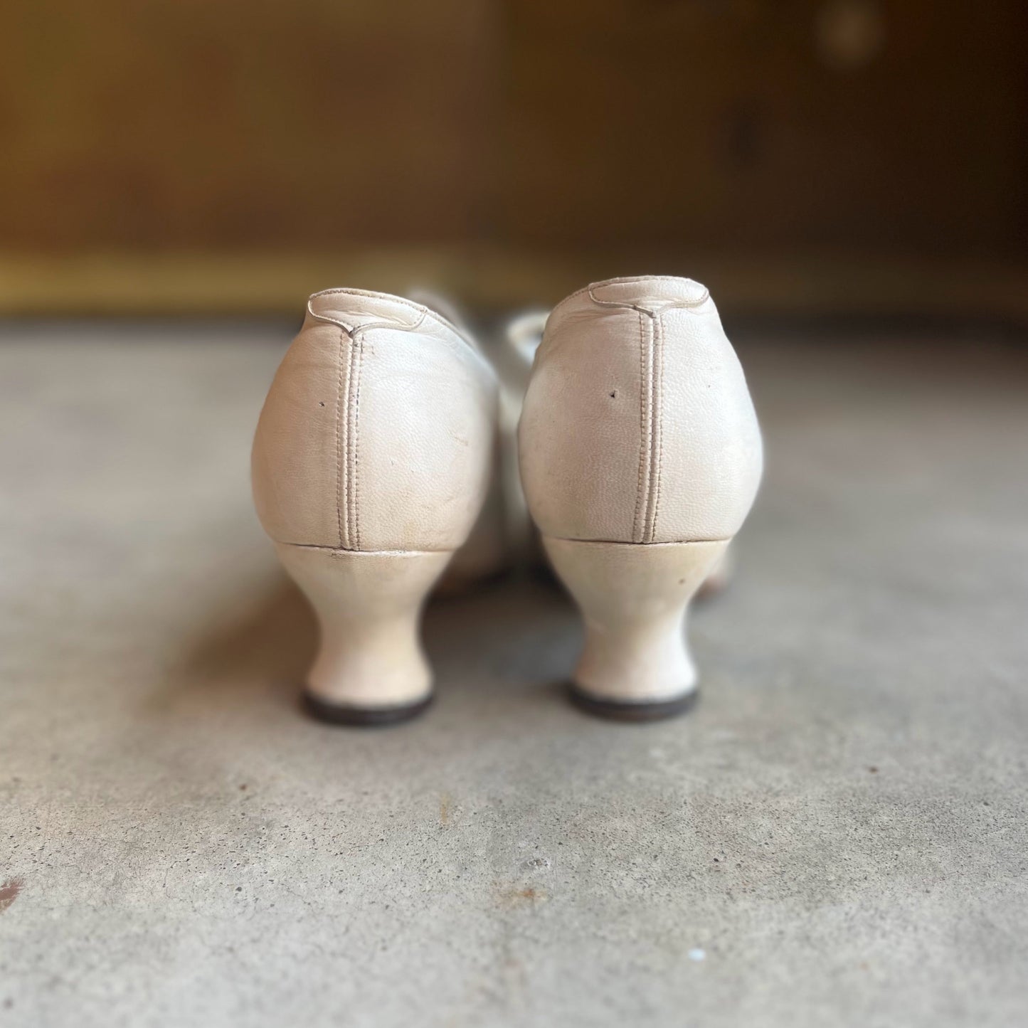 c. 1910s White Pumps | Approx Sz 5