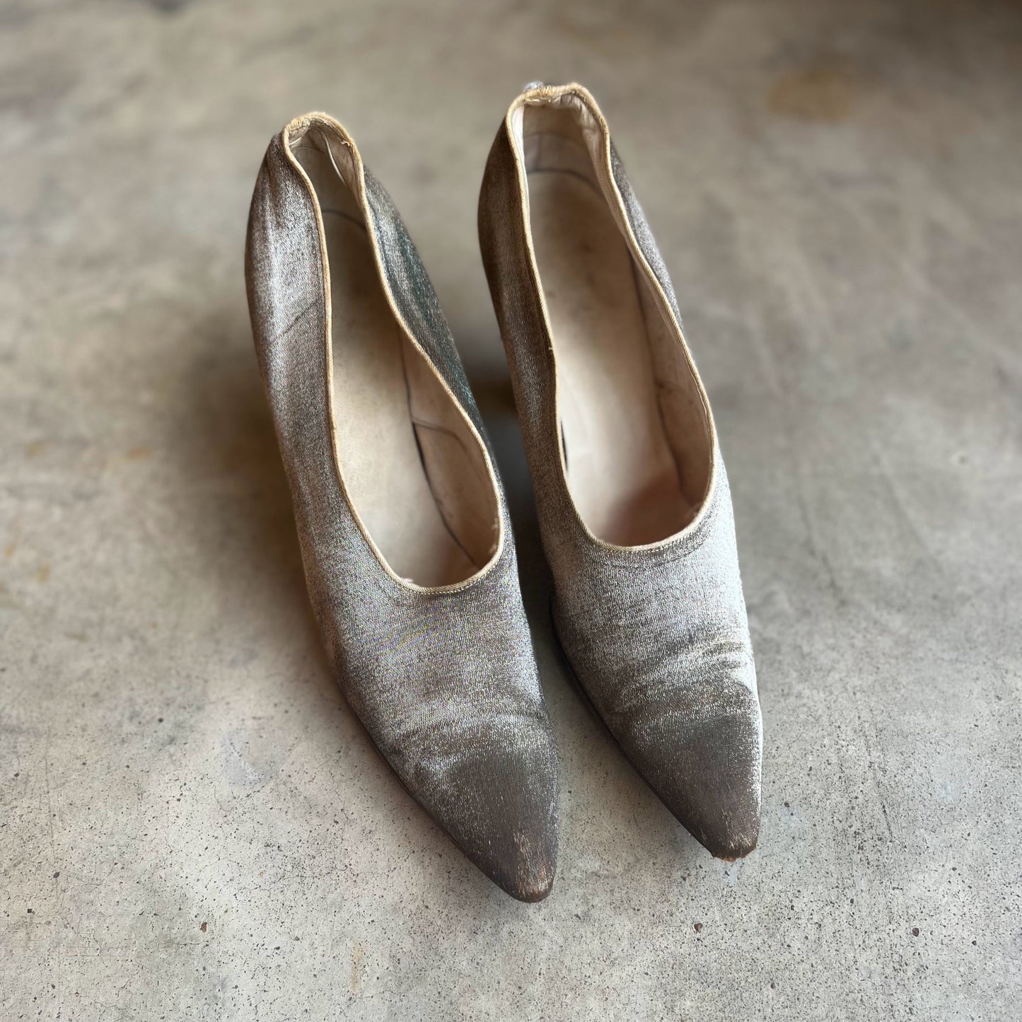 c. 1910s-1920s Lamé Pumps | Approx Sz 7.5