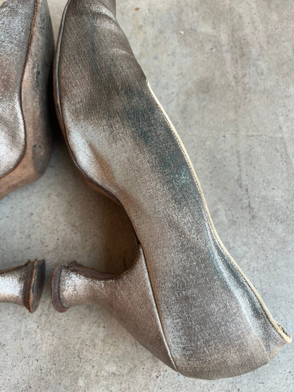 c. 1910s-1920s Lamé Pumps | Approx Sz 7.5