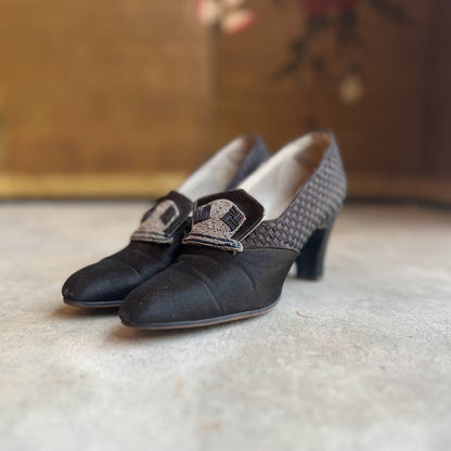 c. 1920s-1930s Black Silk Beaded Pumps | Approx Sz. 5