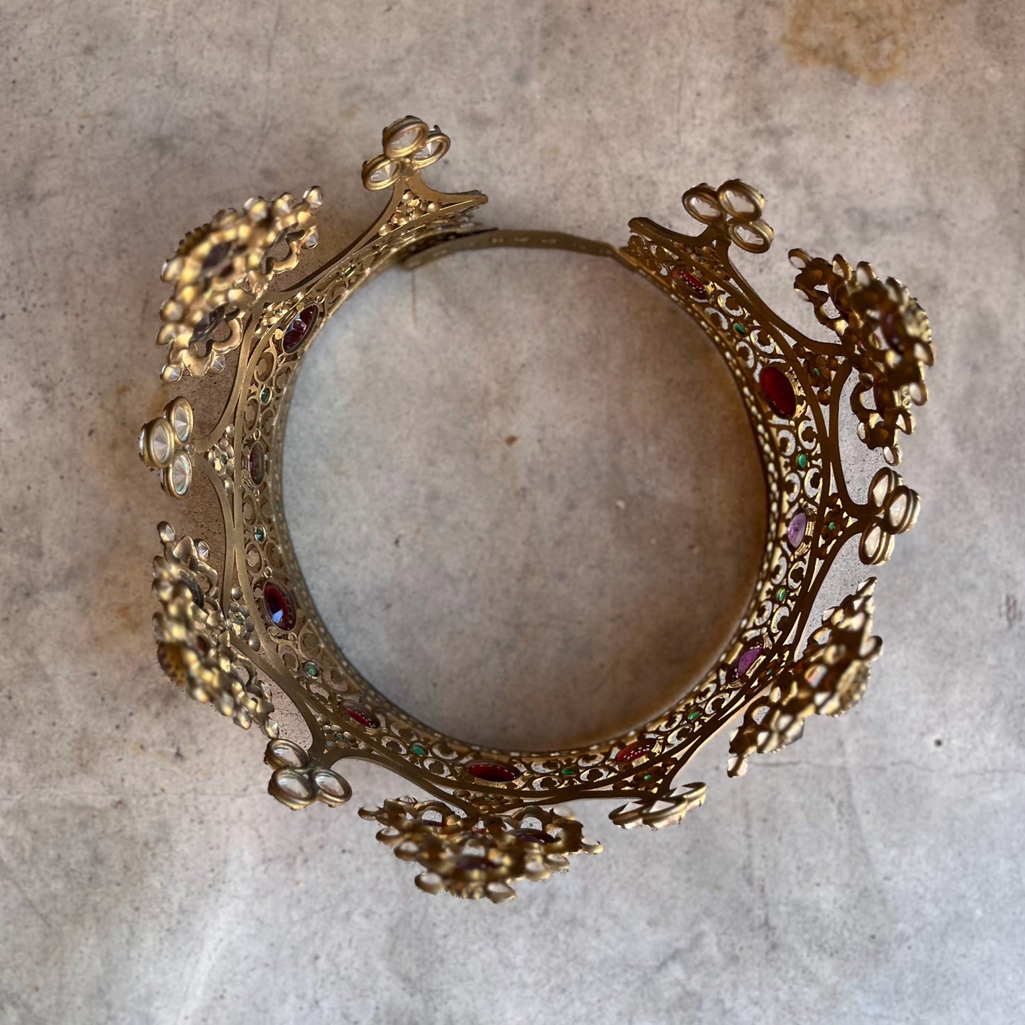 19th c. Large Santos Crown
