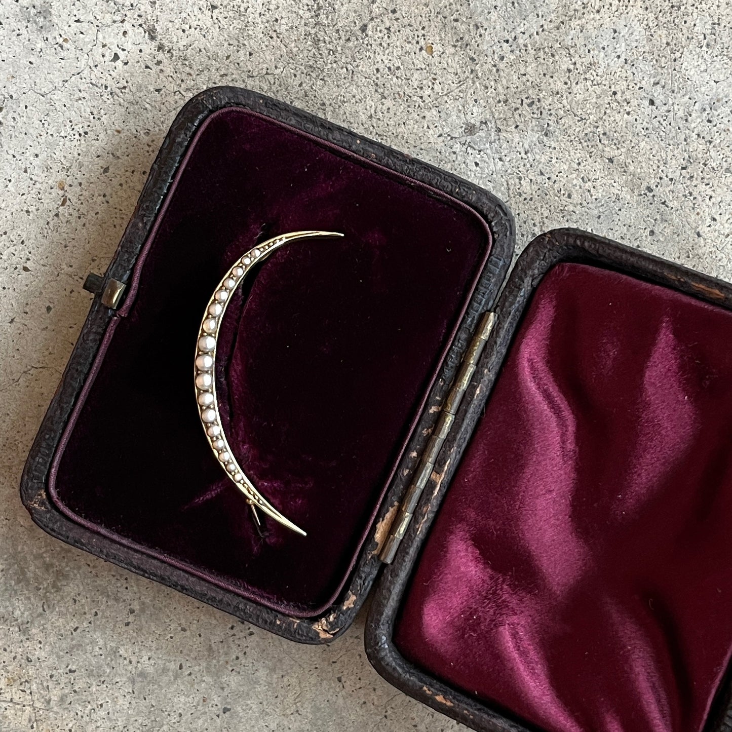 c. 1900s 15k Gold Crescent Moon Brooch in Box