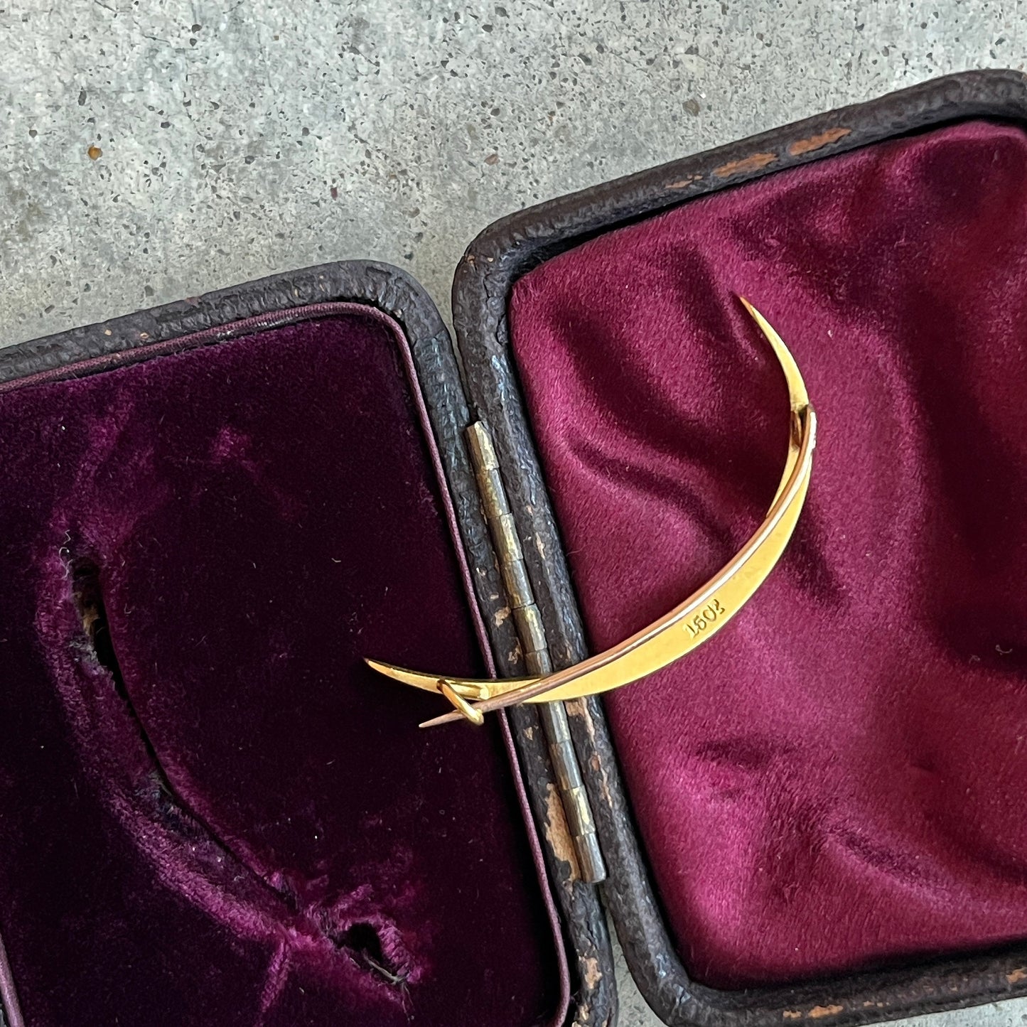 c. 1900s 15k Gold Crescent Moon Brooch in Box