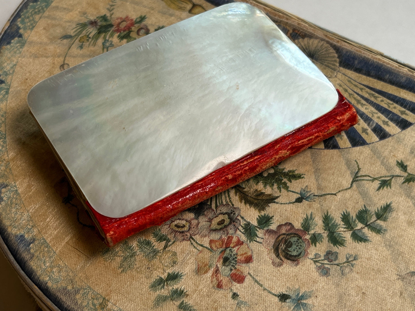 c. 1850s-1860s French Mother of Pearl Aide-Memoire