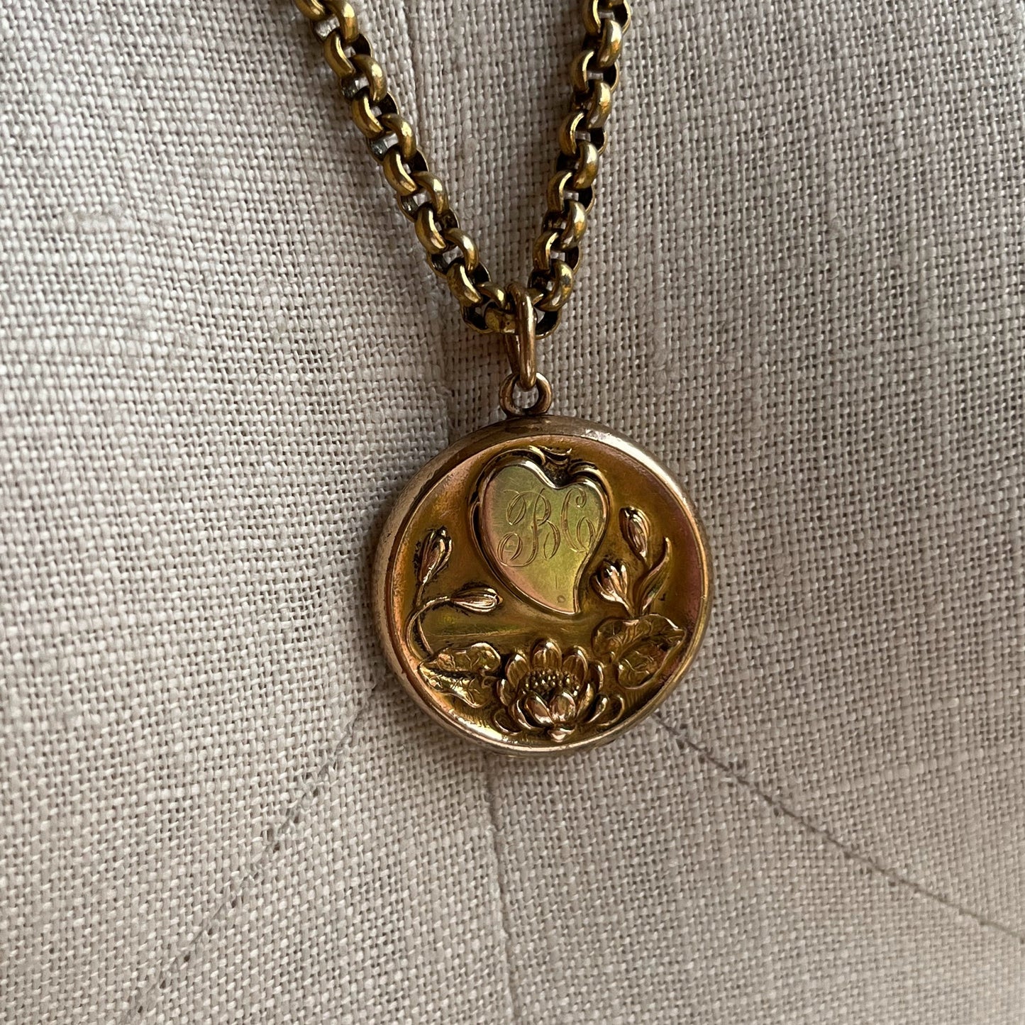 c. 1900s Witch's Heart Art Nouveau Locket