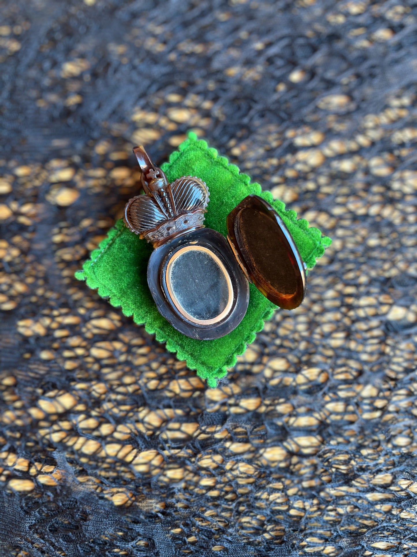 19th c. Tortoise Shell "P" Locket