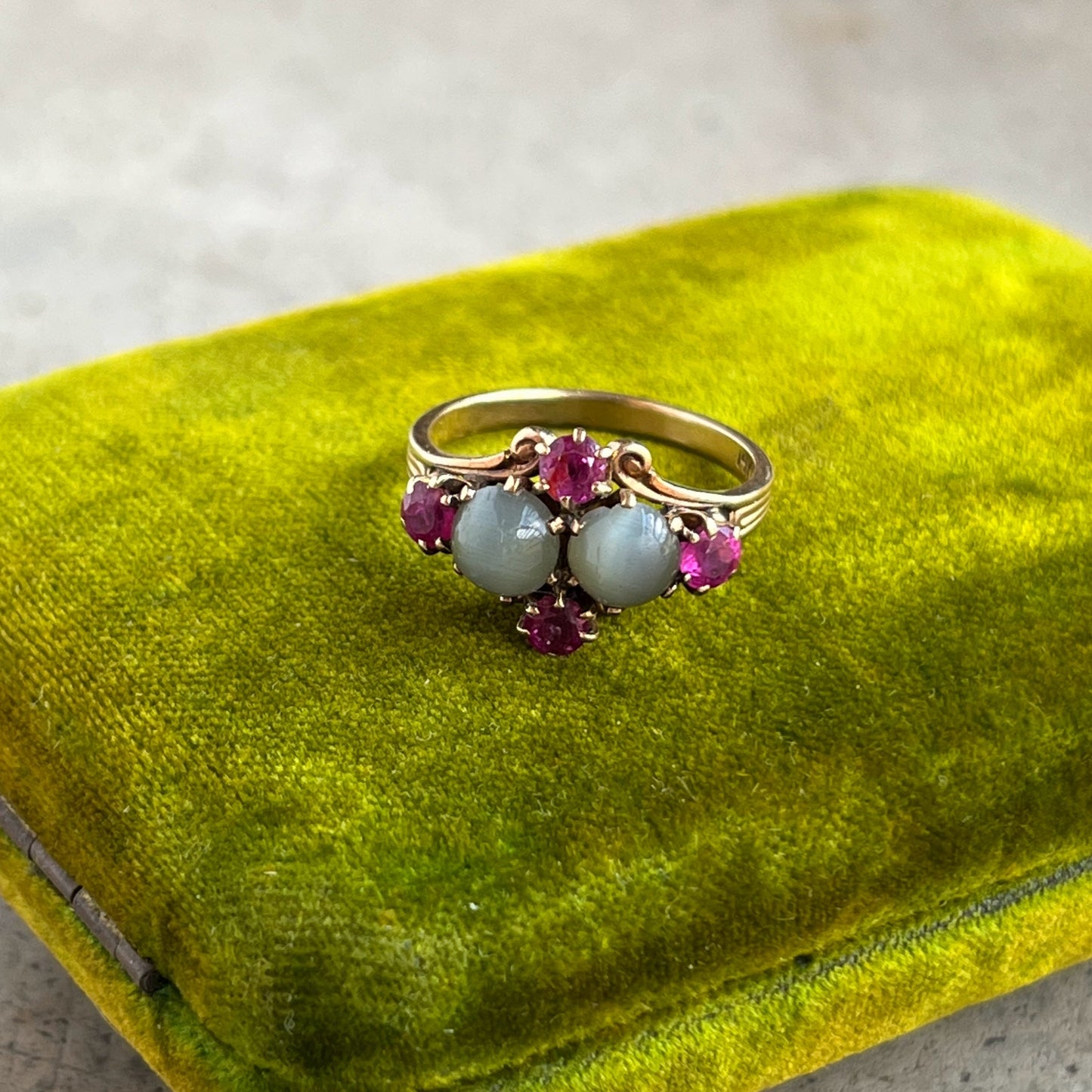 c. 1930s-1940s 14k Gold Cat's Eye Ruby Ring