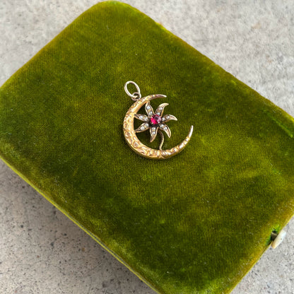c. 1900s-1910s 10k Gold Crescent Moon Pedant