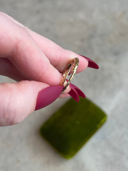 Early 19th c. 14k Gold Split Ring