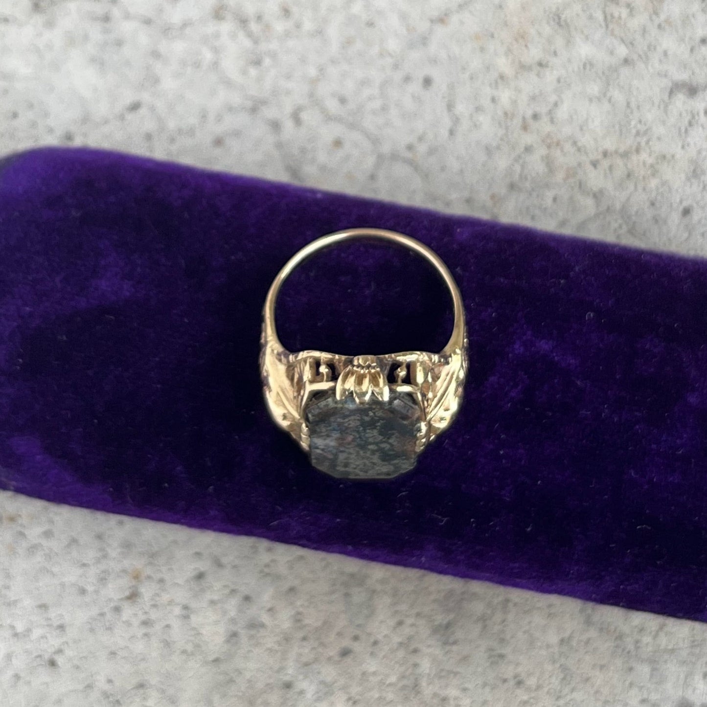 c. 1910s-1920s 14k Gold Petrified Wood Ring