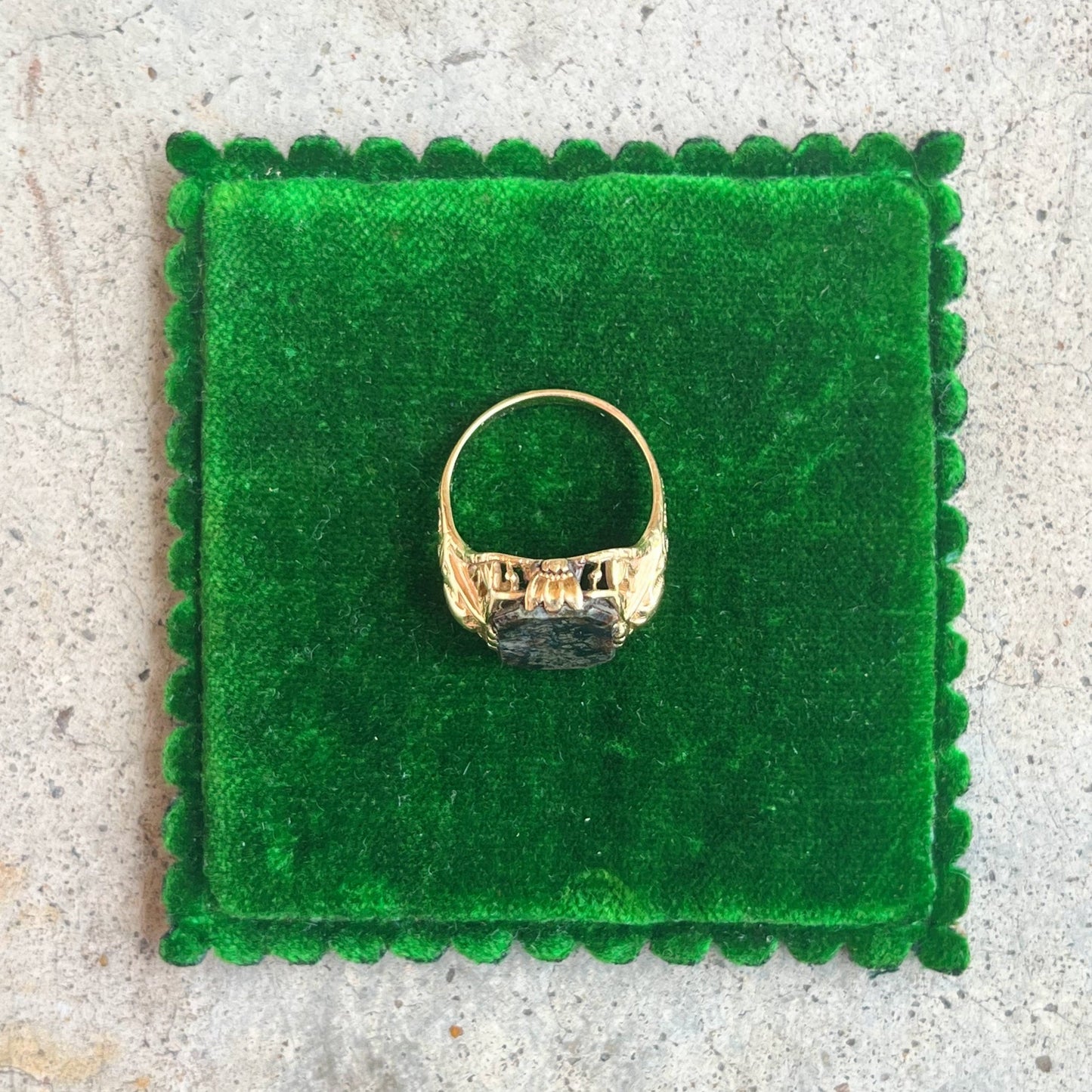 c. 1910s-1920s 14k Gold Petrified Wood Ring