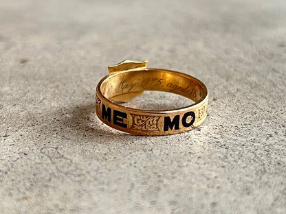 1875 'In Memory Of' 18k Gold Mourning Ring 'AG'