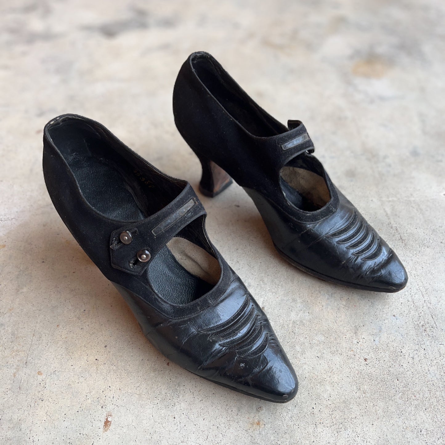 c. 1910s-1920s Black Leather Witchy Heels | Approx Sz 8.5-9