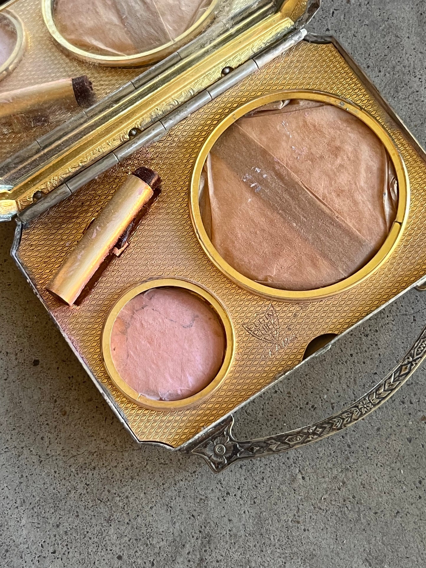 c. 1920s-1930s Deadstock Makeup Compact