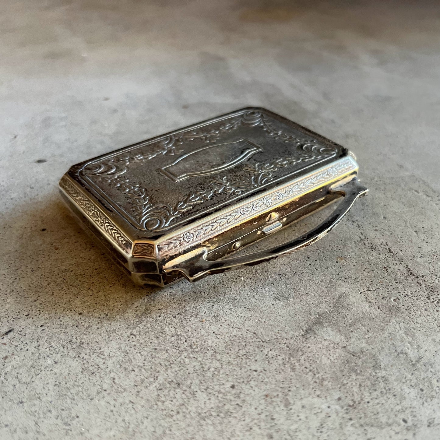 c. 1920s-1930s Deadstock Makeup Compact