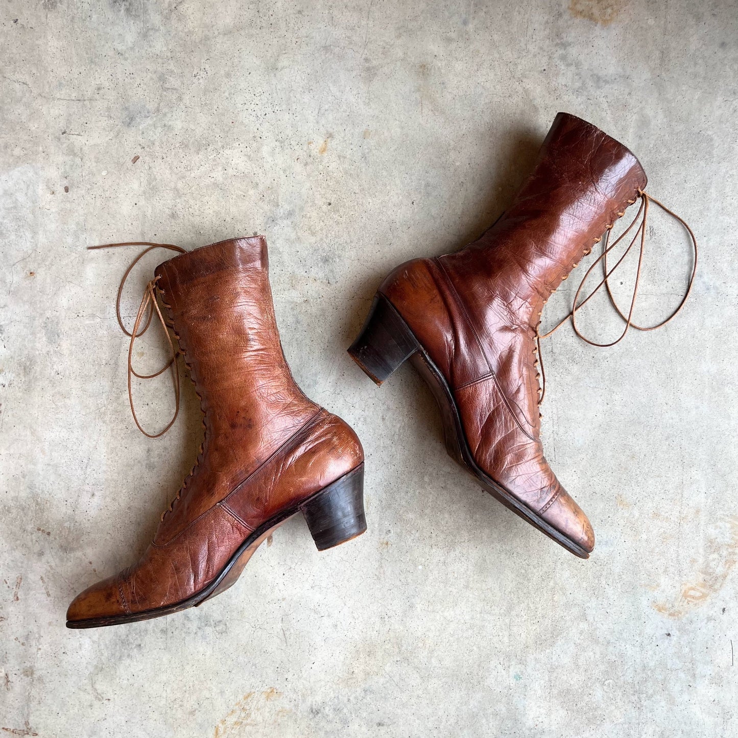 c. 1910s Brown Lace Up Boots | Approx Sz 9
