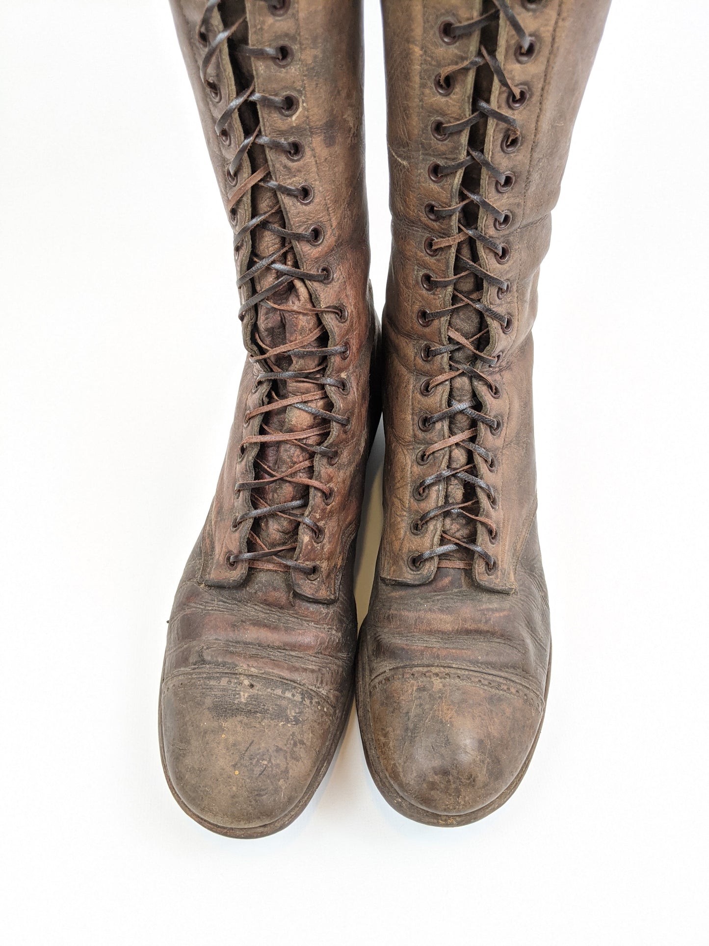1900s-1910s Tall Brown Lace Up Boots | Approx Size 7-7.5