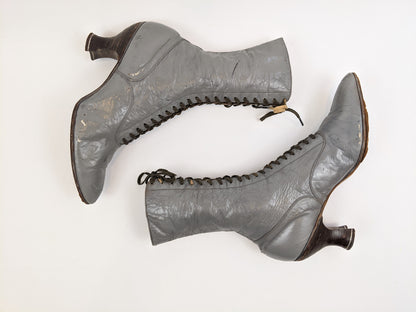1920s Grey Lace Up Louis Heel Boots | Approx Size 7