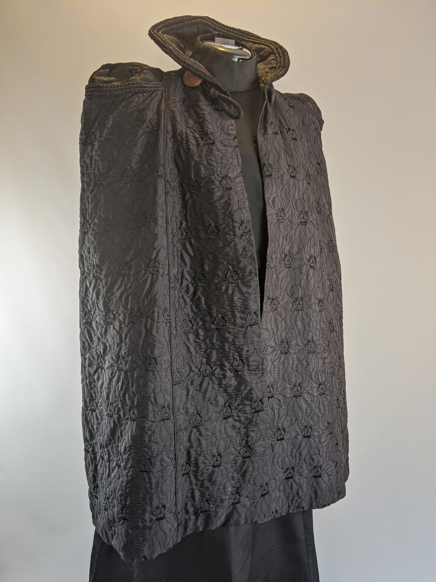 Vintage Victorian Style Quilted Cape