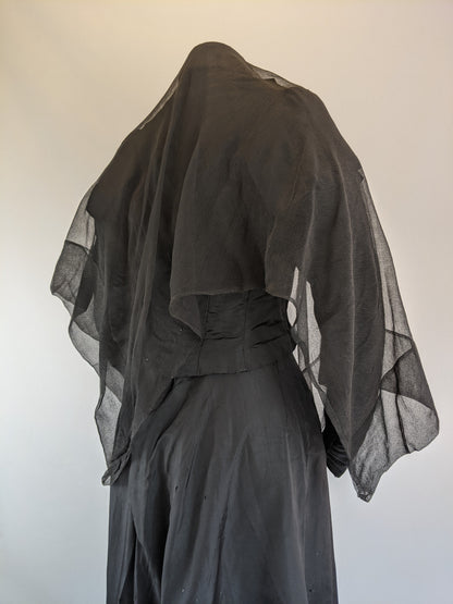 1900s Crape Mourning Veil