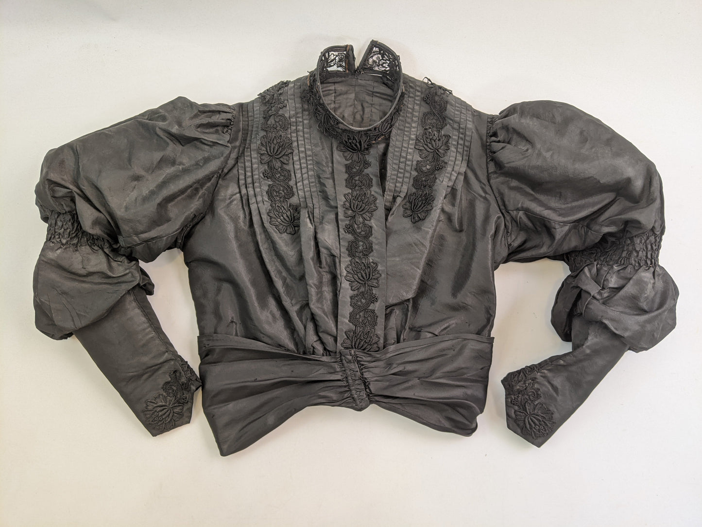 1890s Black Taffeta Bodice
