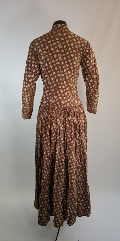 1880s Calico Wrapper