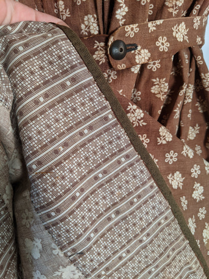 1880s Calico Wrapper