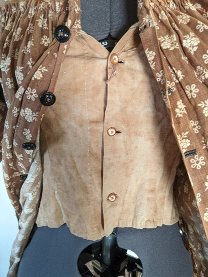 1880s Calico Wrapper