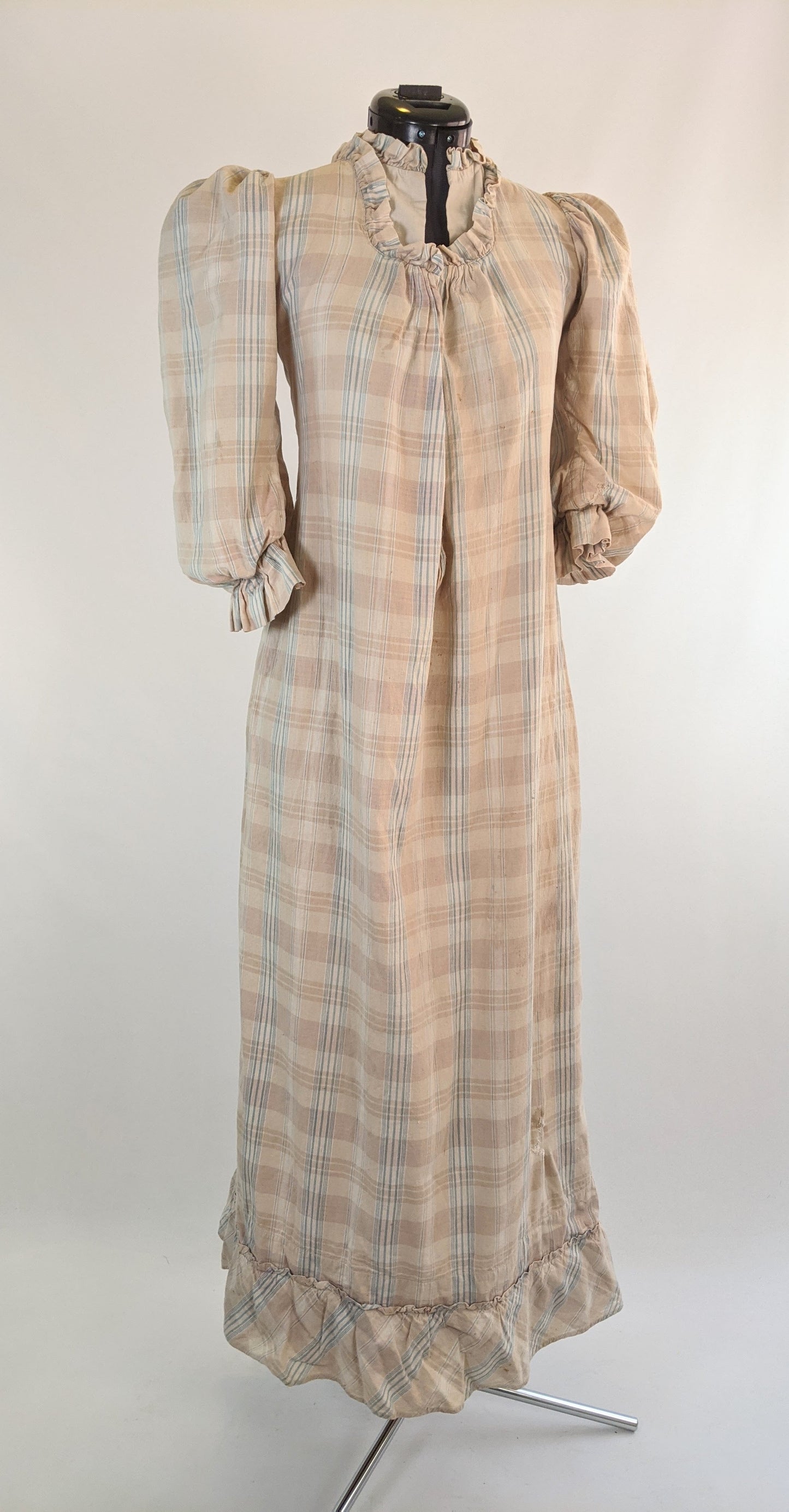 1890s Wrapper House Dress