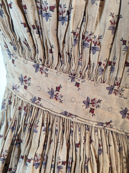 1830s Young Lady's Dress | Study or Display