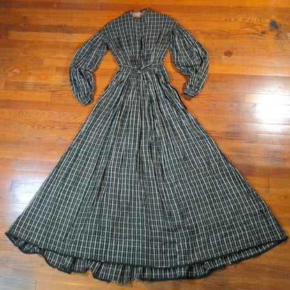 1850s-1860s Dress | Study or Display