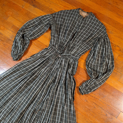 1850s-1860s Dress | Study or Display