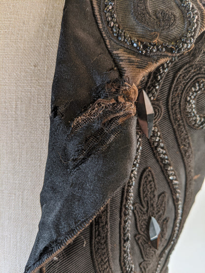 1880s Beaded Collar