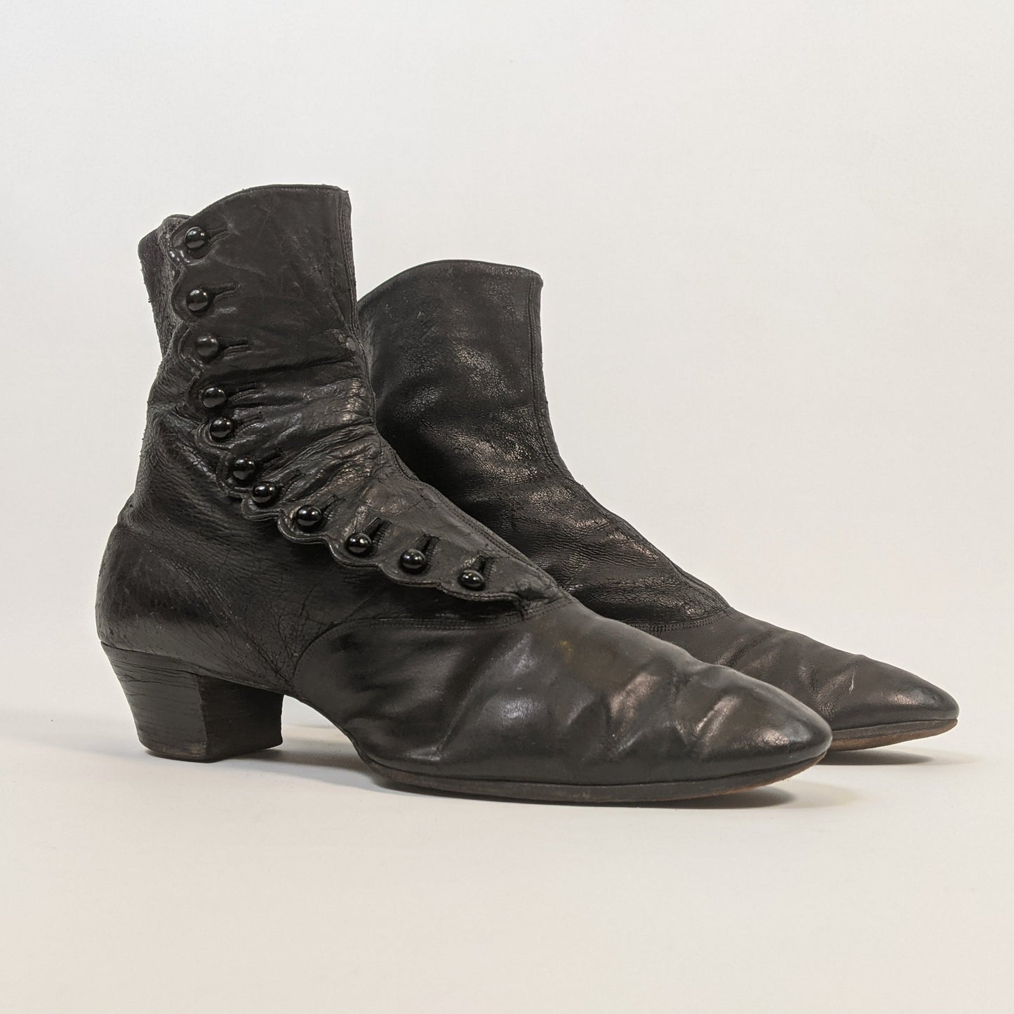 1890s "Sorosis" Side Button Boots | Approx Sz 8-8.5