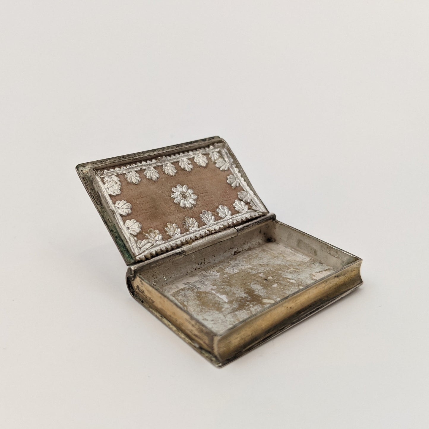 1860 Silver Book Pillbox or Snuffbox