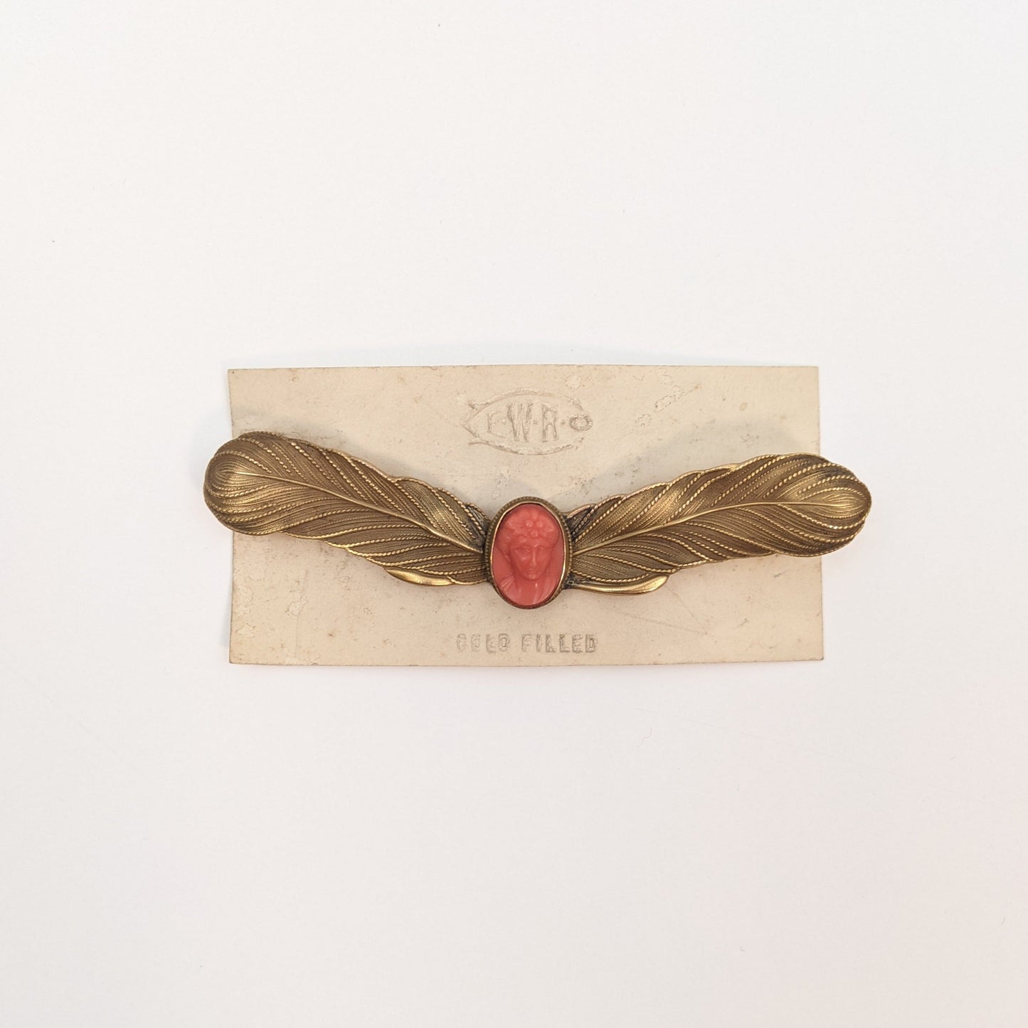Art Nouveau Feathered Cameo Brooch