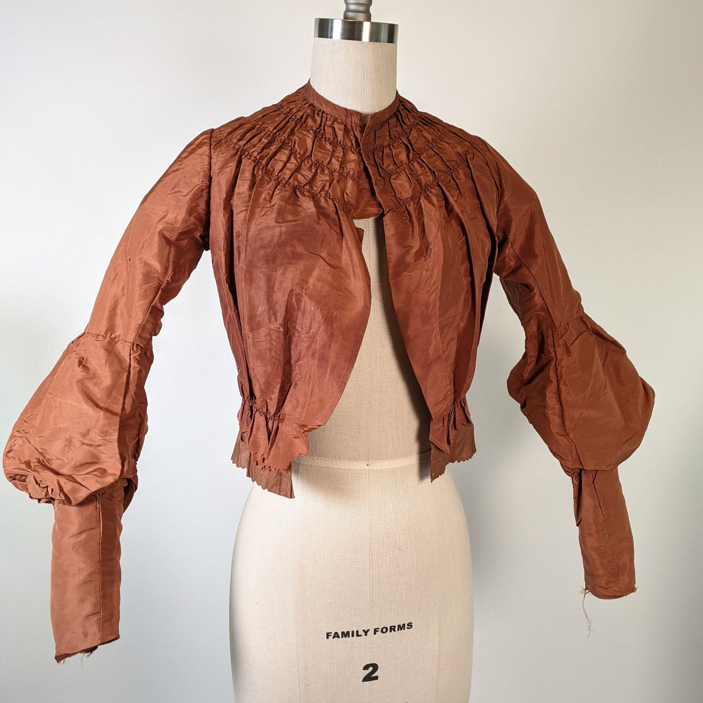 1890s Taffeta Bodice | Display + Study