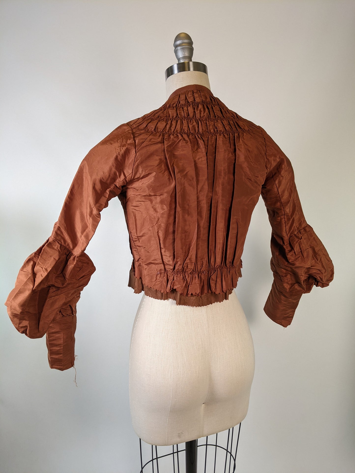 1890s Taffeta Bodice | Display + Study