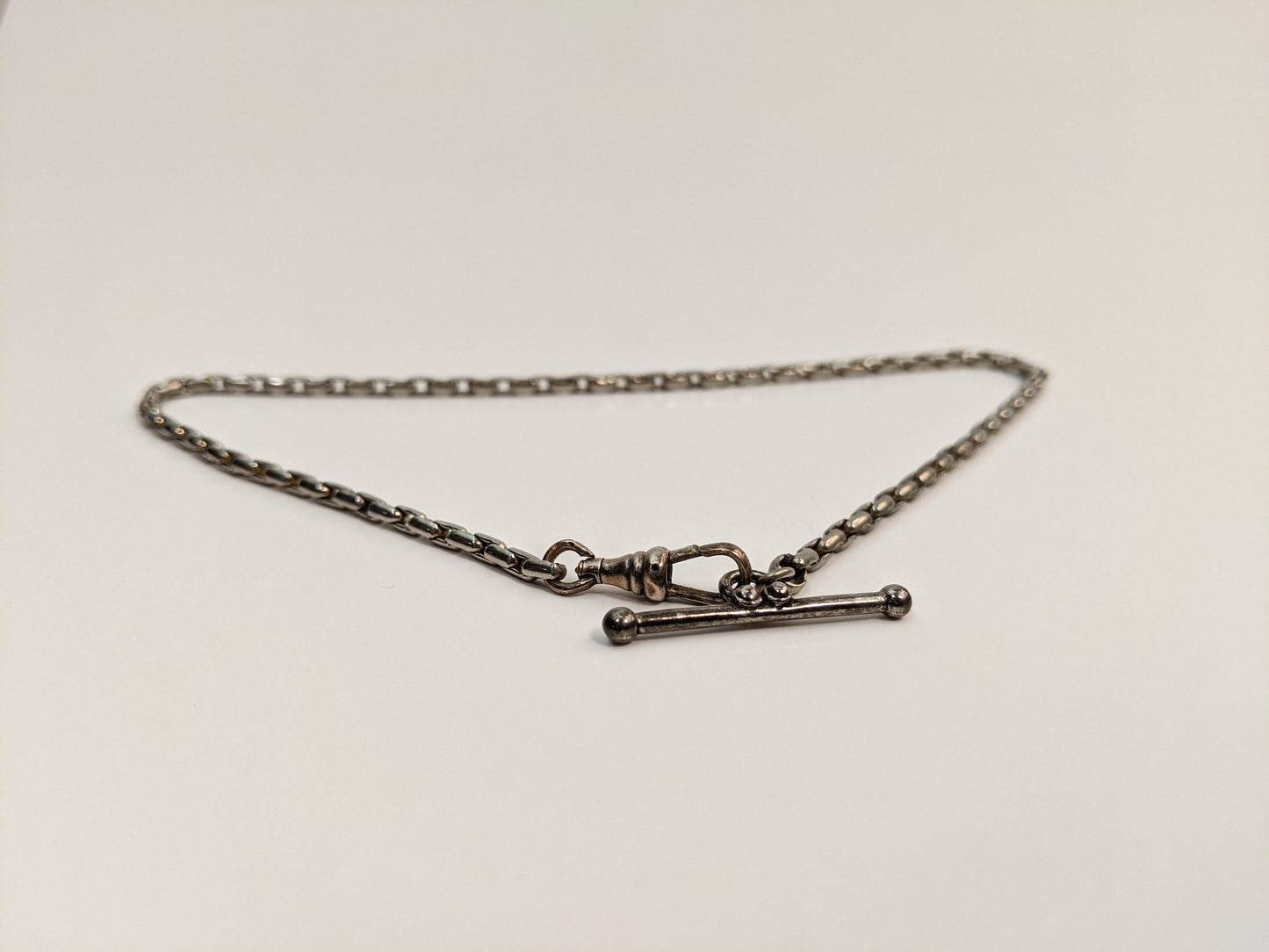 Silver Tone T-Bar Chain