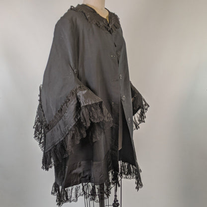 1880s Lace Trimmed Mantle